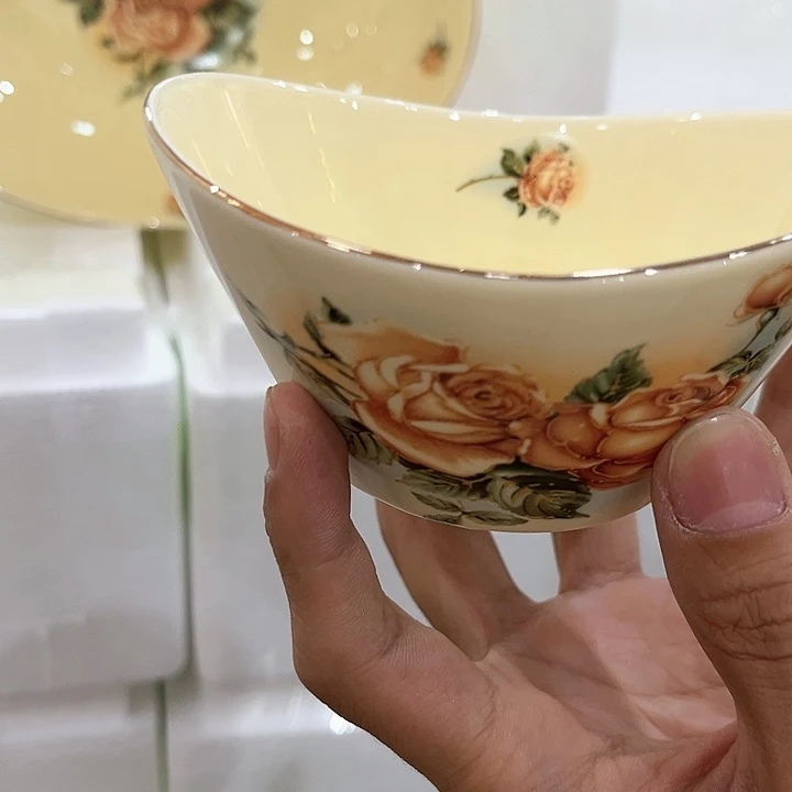 陶瓷……………………………………