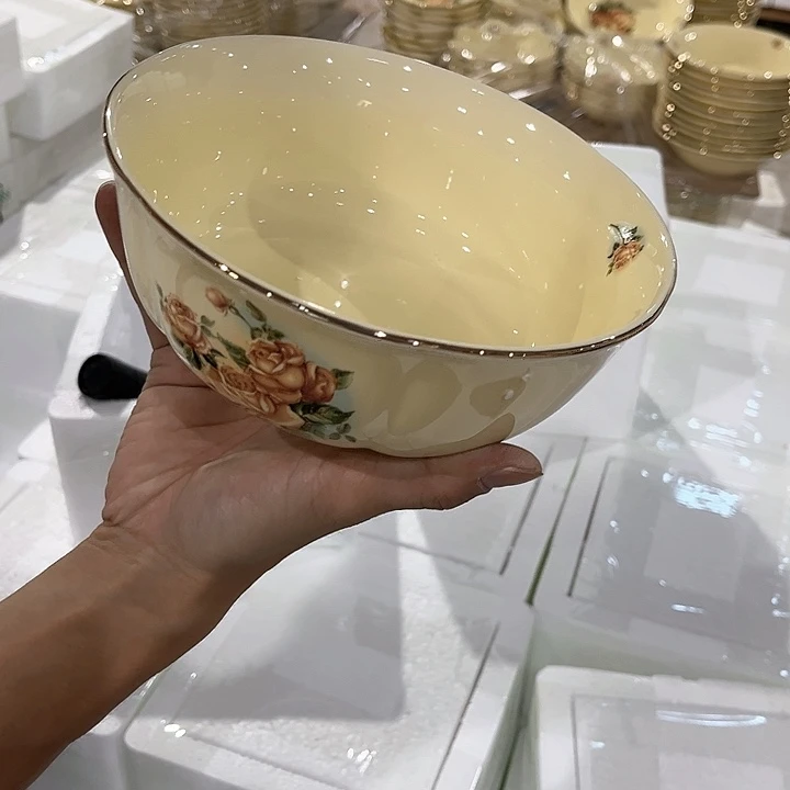 陶瓷…………………………………………