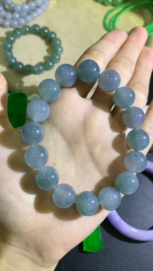 【闪购商品】翡翠手串未镶嵌18团购