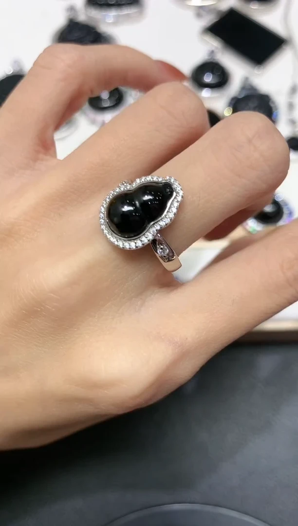 【闪购商品】翡翠吊坠(不含链)银S925镶嵌35多人多样性随机发货1件