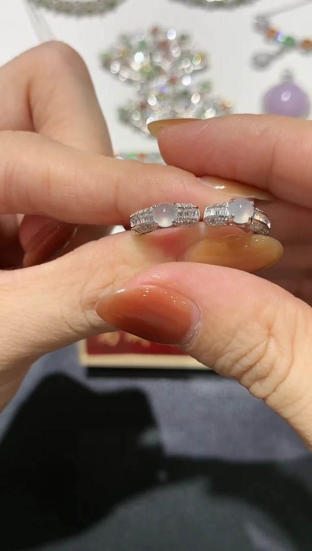 【闪购商品】翡翠吊坠(不含链)银S925镶嵌15多人多样性随机发货1件