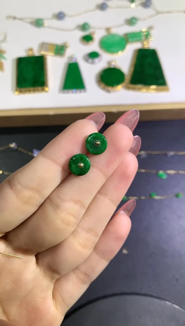 【闪购商品】翡翠耳饰18K金镶嵌2中国好珍宝团购