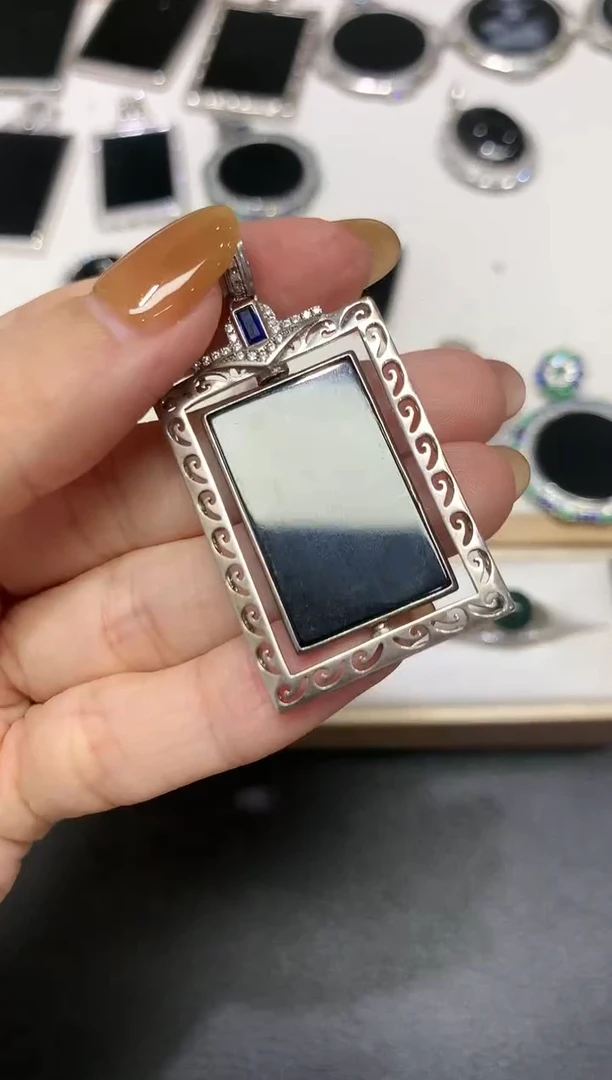 【闪购商品】翡翠吊坠(不含链)银S925镶嵌43多人多样性随机发货1件