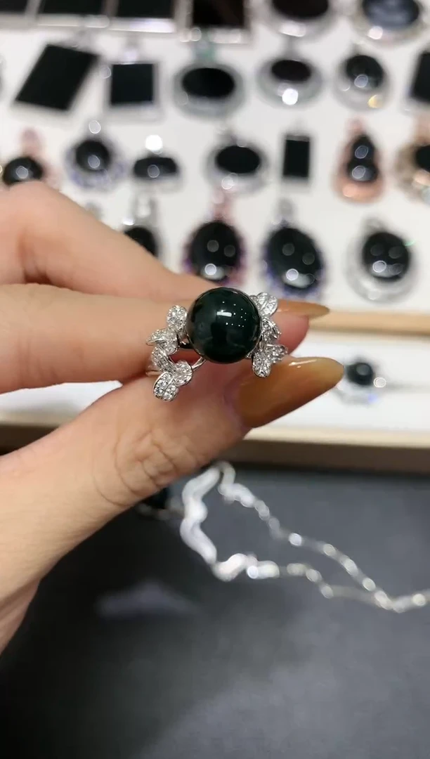 【闪购商品】翡翠吊坠(不含链)银S925镶嵌8多人多样性随机发货1件