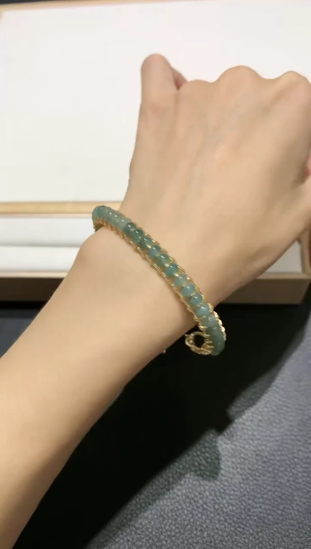 【闪购商品】翡翠吊坠(不含链)合金2多人多样性随机发货1件