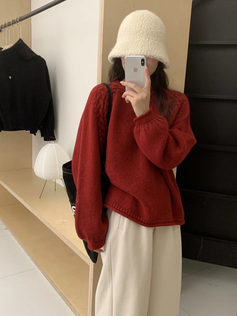 圆领百搭宽松保暖新春毛衣红色设计感慵懒风秋冬2024新款针织衫女
