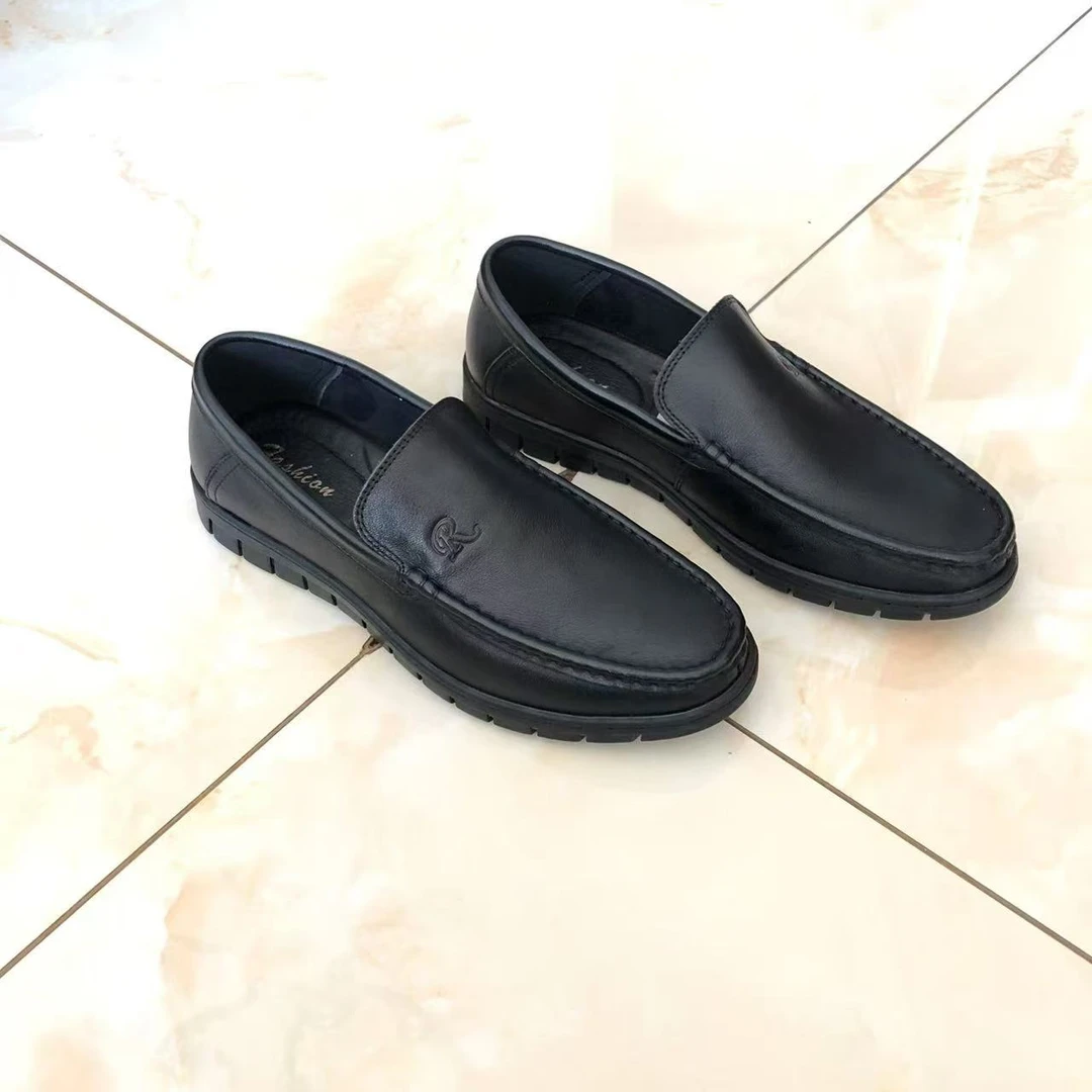 透气休闲皮鞋男士春季软底皮鞋舒适休闲鞋百搭单鞋皮鞋