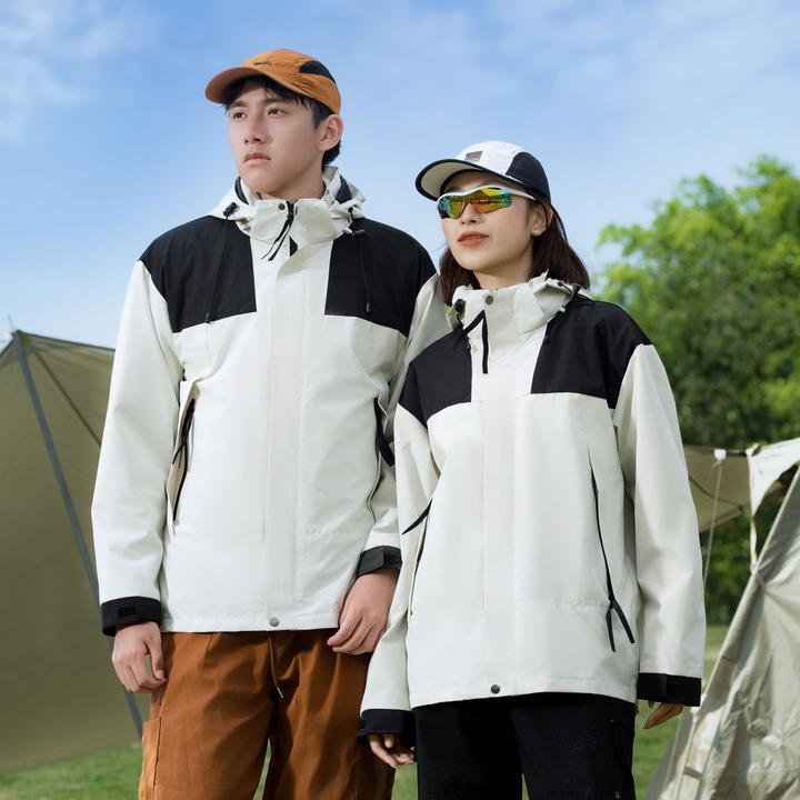 东方骆驼三合一防风防水秋冬季户外运动情侣休闲风衣LT2369LKL
