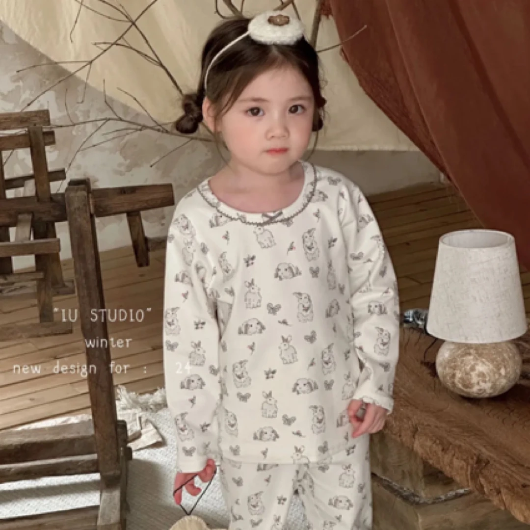 I U艾柚. 小童家居服打底儿童女童男童宝宝女宝碎花