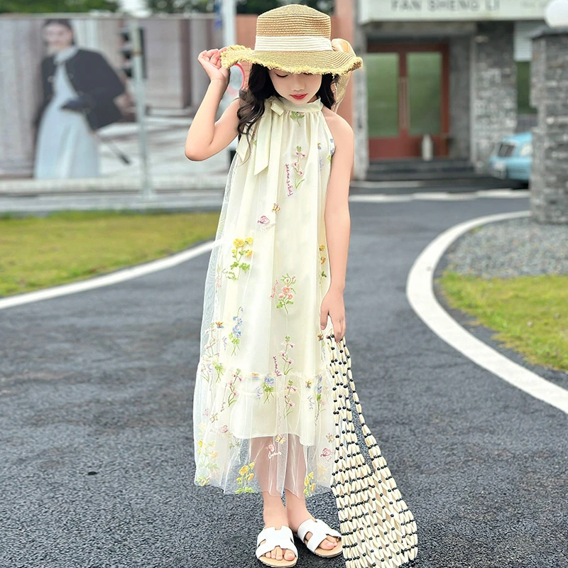 女童连衣裙夏季2024新款小女孩刺绣沙滩裙中大儿童夏装无袖背心裙