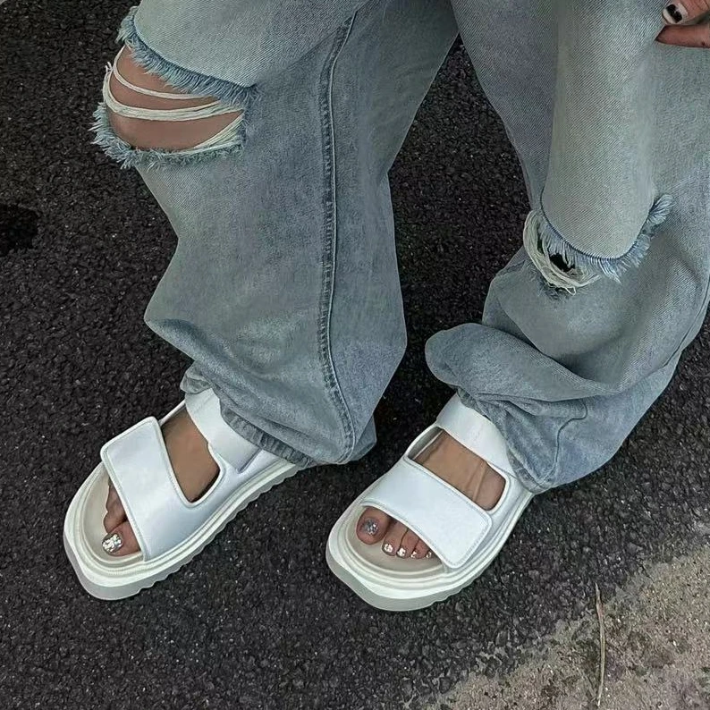 SGIRL TWTW夏季新品松糕厚底魔术贴凉拖女休闲增高罗马沙滩凉鞋