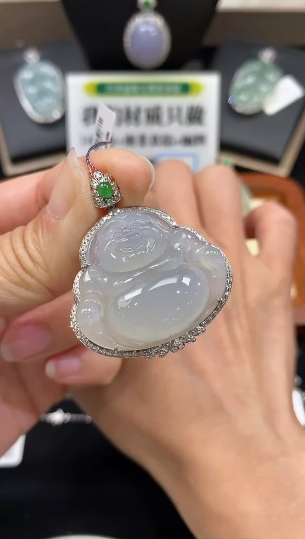 【闪购商品】翡翠吊坠(不含链)18K金镶嵌佛公