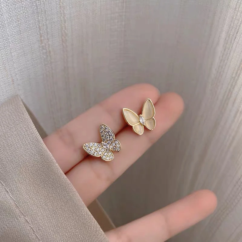 铜合金合成锆石耳饰 高级感轻奢温柔甜美气质百搭通勤款蝴蝶耳钉