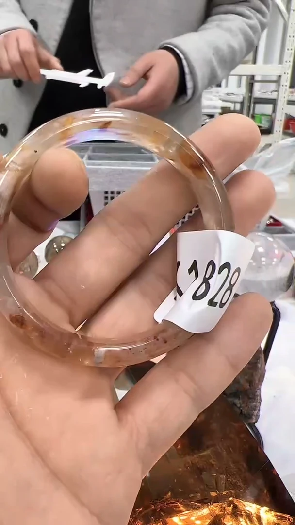 【闪购商品】水晶手镯未镶嵌K1828