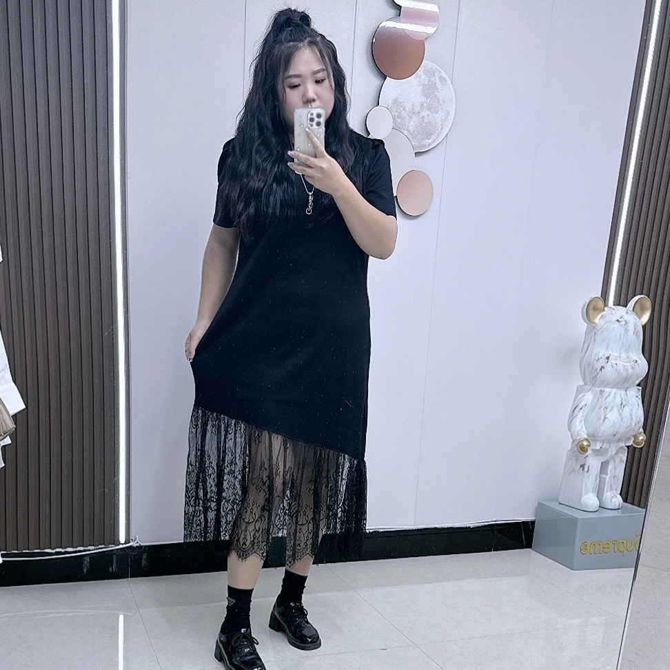 2024新款大码纸片人蕾丝裙摆小黑裙女装连衣裙显瘦黑色百搭拼接