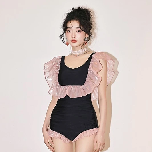 2025夏季ins新款微胖女生温泉泳衣显瘦保守蕾丝露背小胸复古时尚