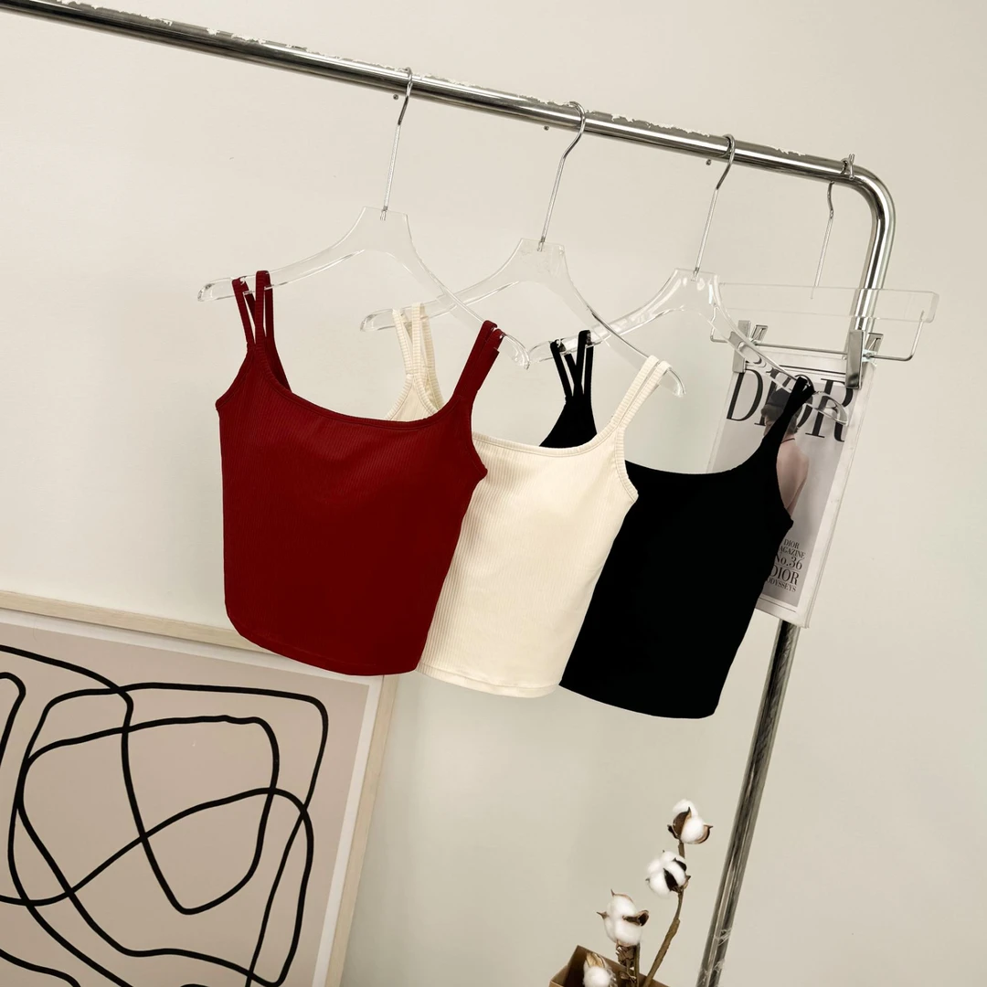 小象11月 一体式运动背心女流行红