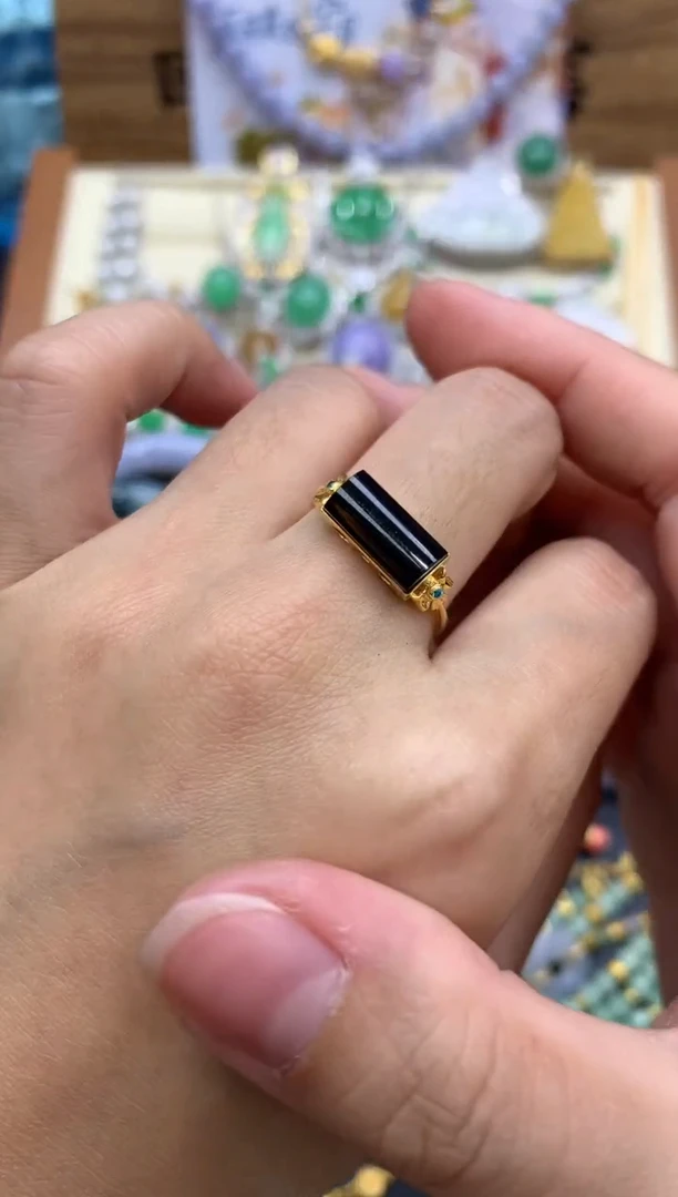 【闪购商品】翡翠戒指18K金镶嵌301-中国好珍宝