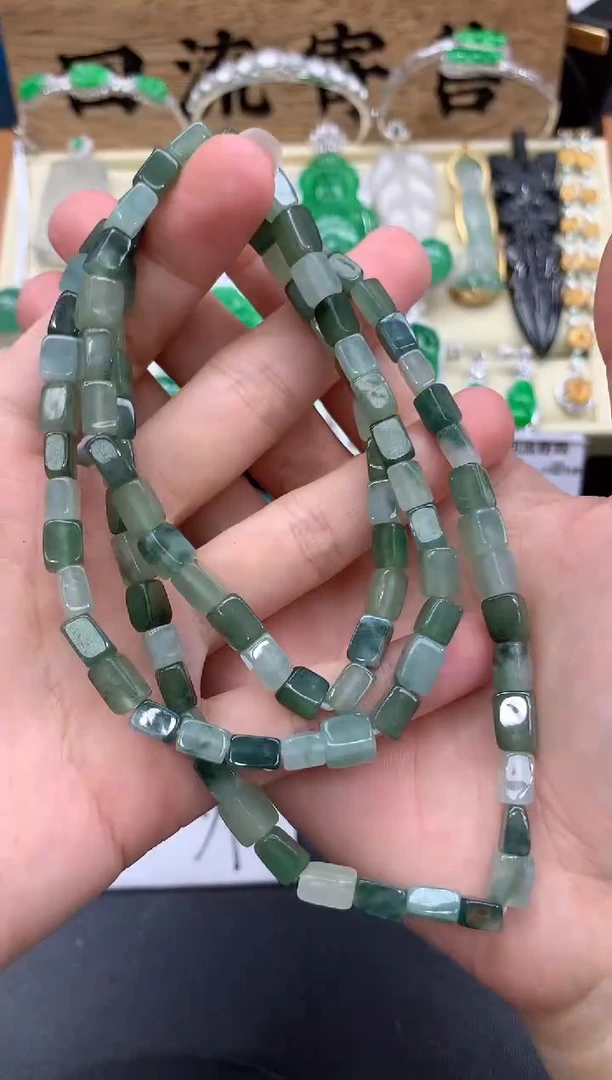 【闪购商品】翡翠颈饰未镶嵌338-多人