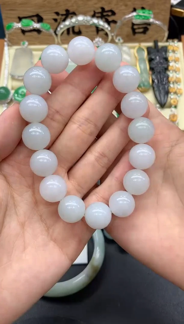 【闪购商品】翡翠手串未镶嵌391-多人