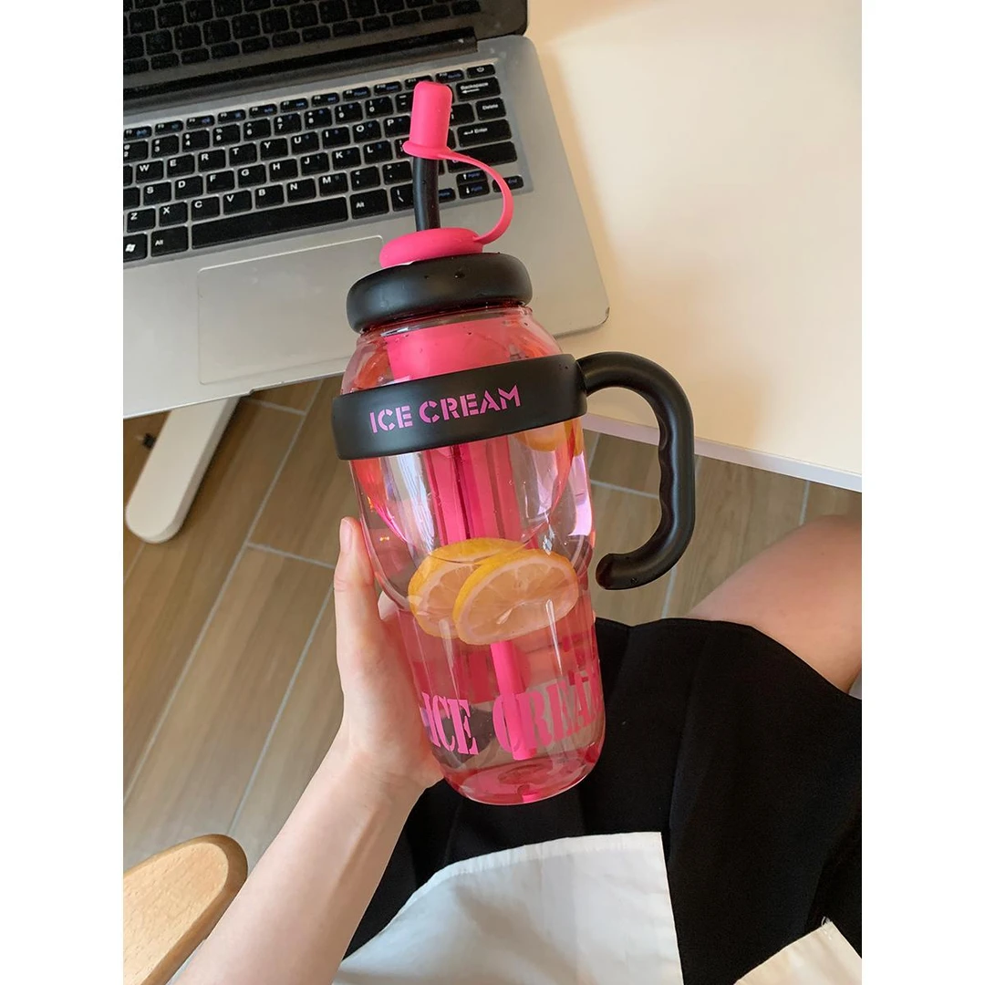 运动水杯春夏喝水杯子带茶仓吸管杯便携塑料冰霸杯情侣高颜值防摔