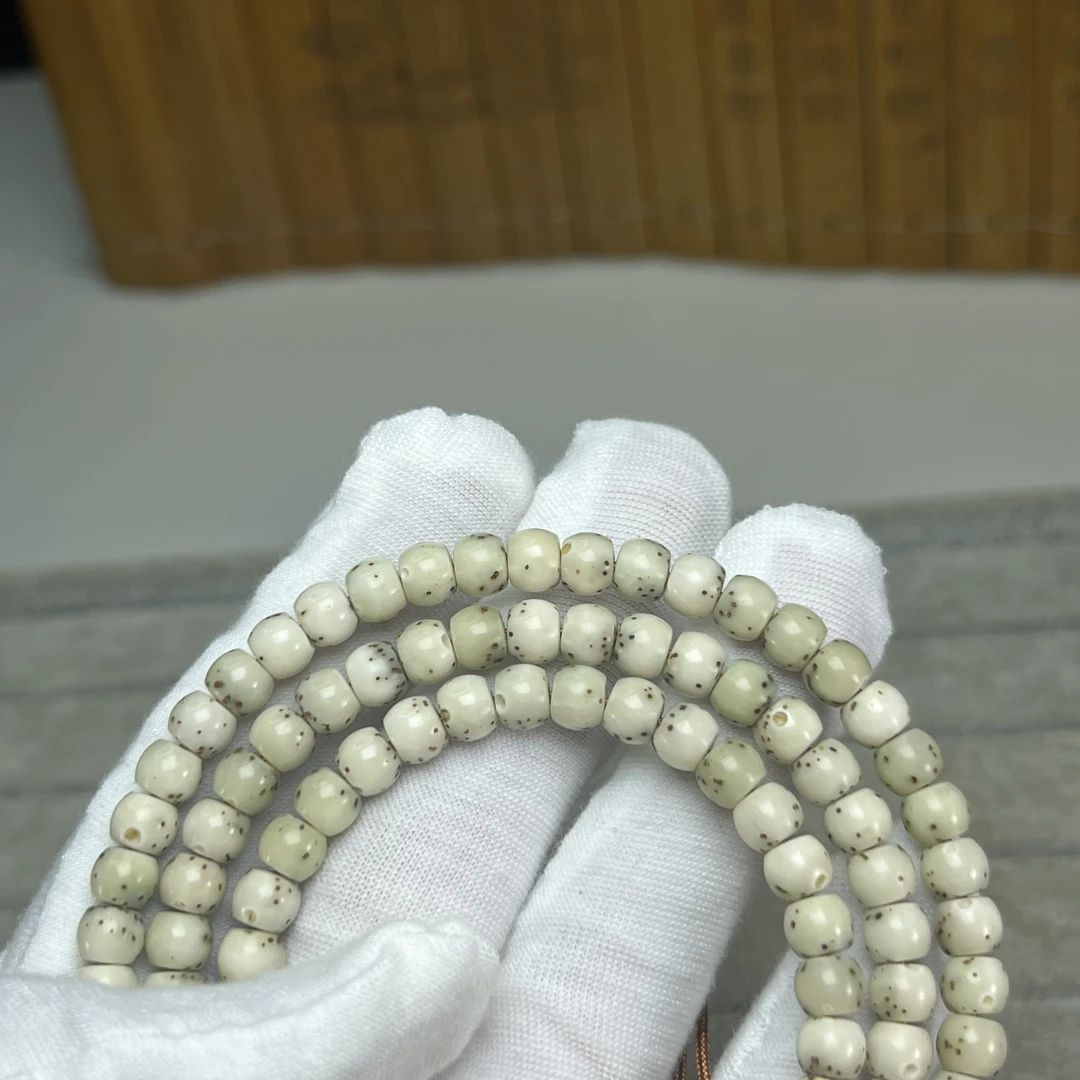 精品5*6玄月糯糍石玉料小鼓珠 海南星月菩提 高瓷高密 一物一图