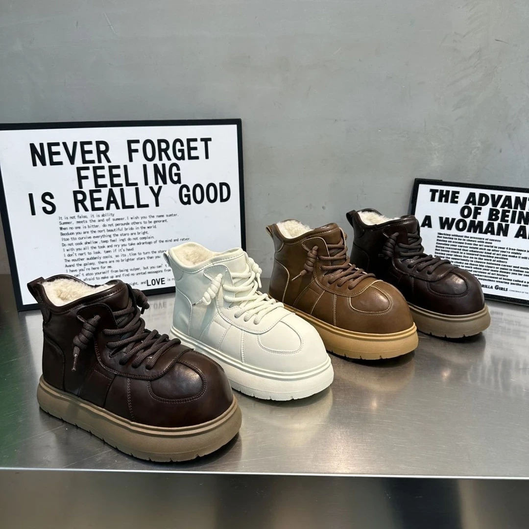 2024年冬季新款厚底皮面雪地靴女加绒保暖增高丑萌大头棉鞋 66866