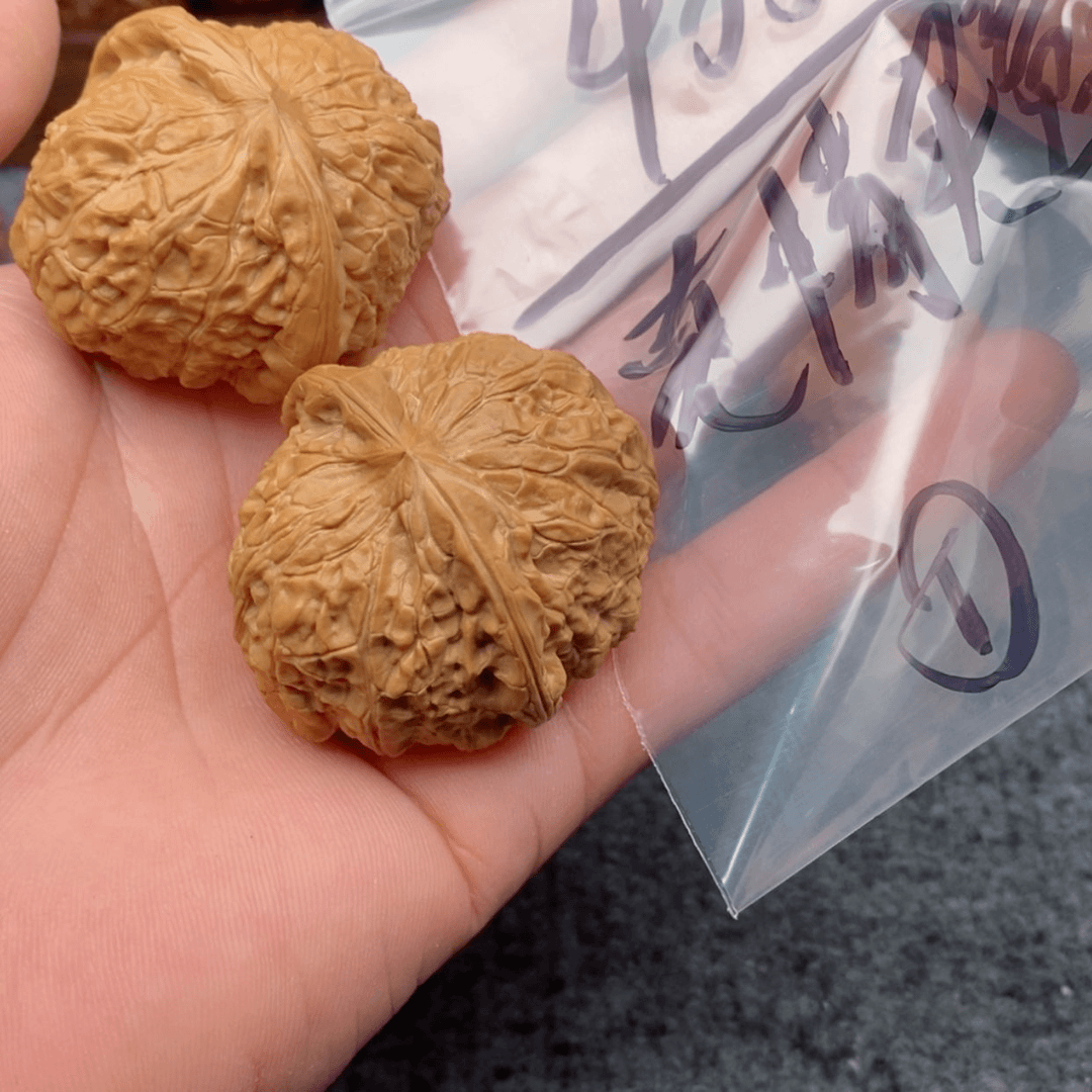 【闪购商品】文玩核桃吊坠真**意1