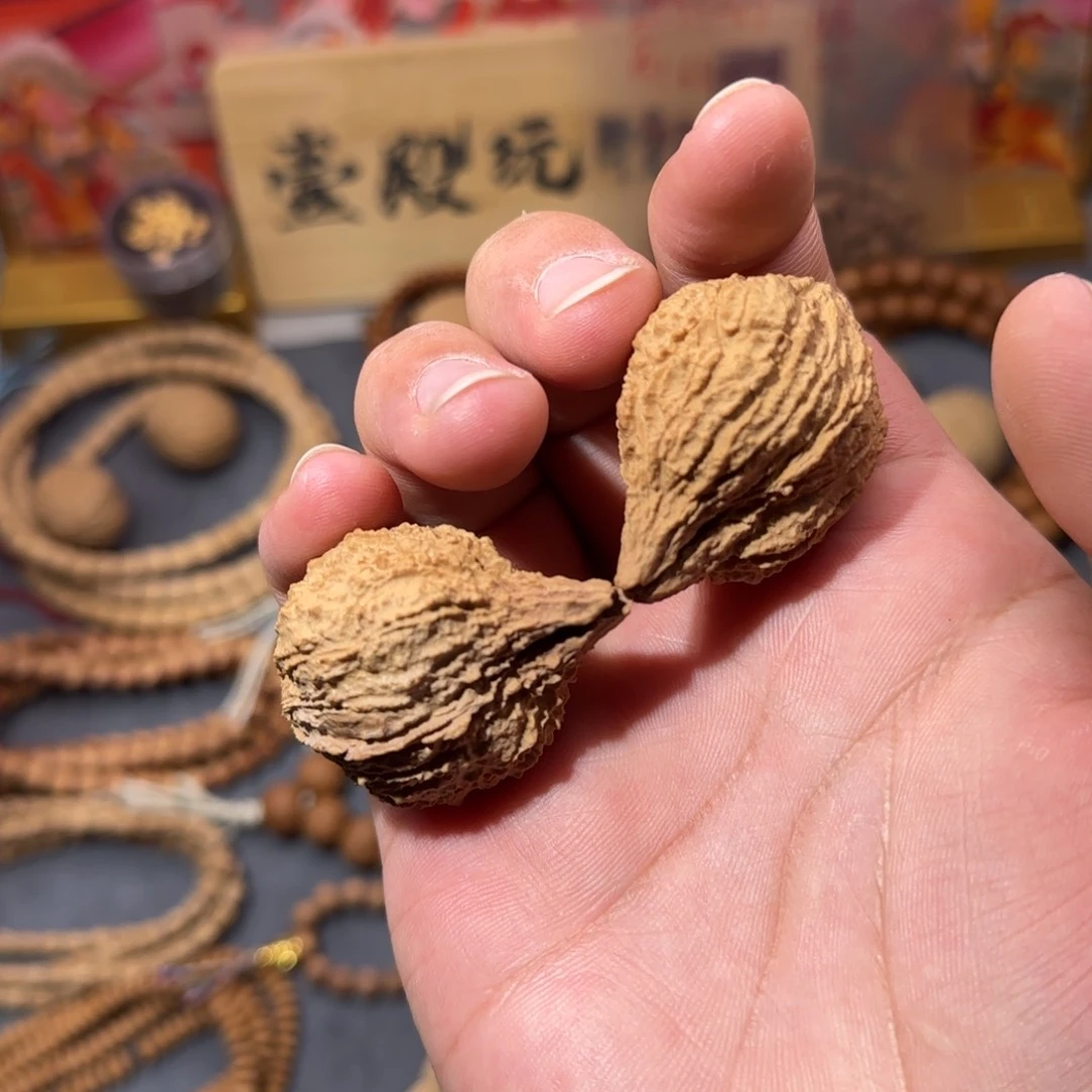 猴头核桃吊坠猴头鸭嘴兽