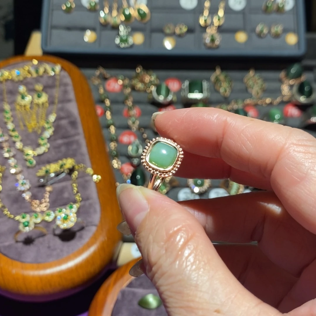 【闪购商品】和田玉戒指合金