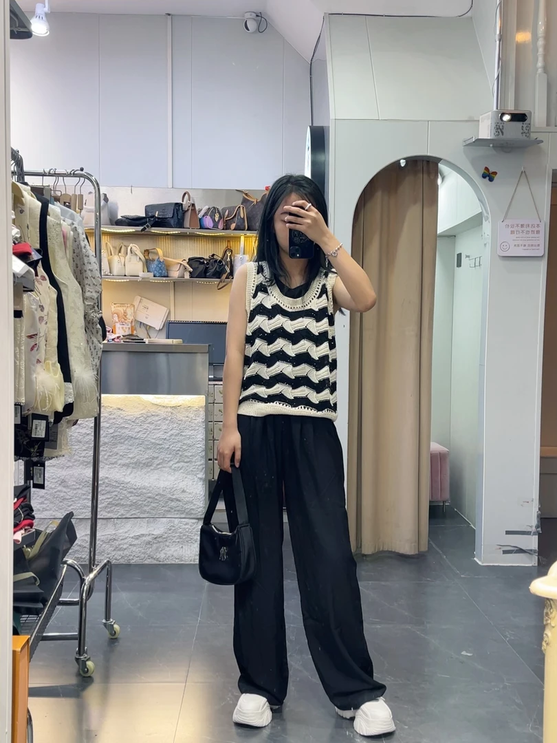 铱莎服饰时尚百搭套装