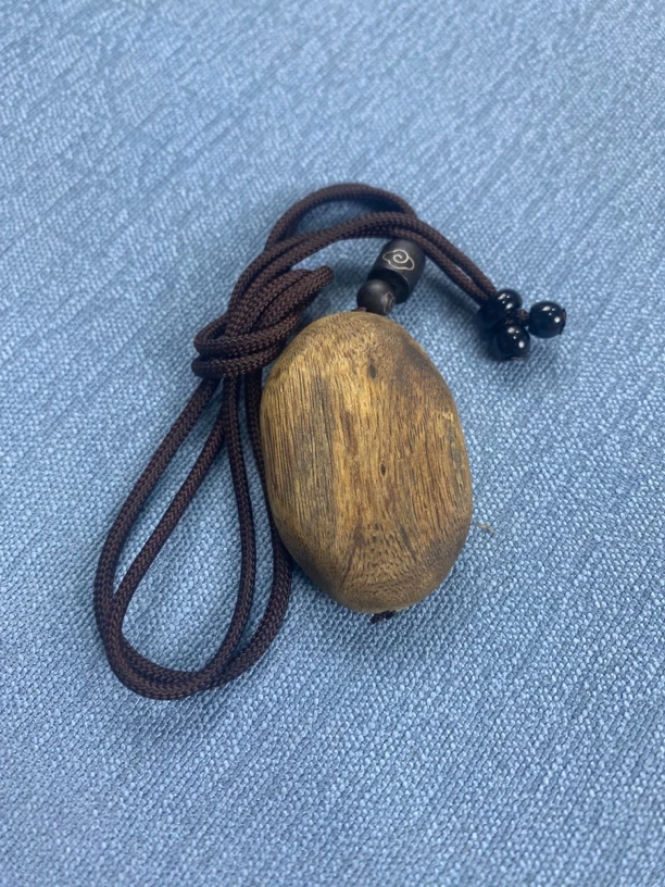 【云香姐推荐】沉香吊坠多样性发一