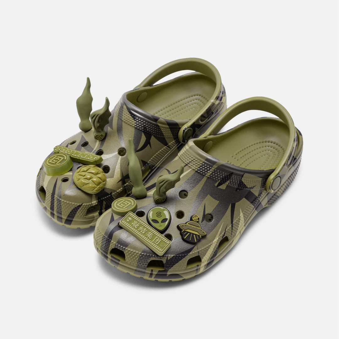 CLOT x Crocs 洞洞鞋