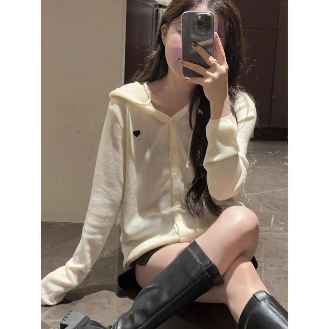 【爱心带帽针织】小允姐姐2023新款秋季时尚休闲爱心带帽针织上衣