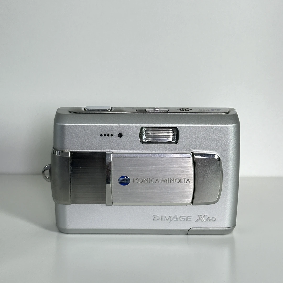 9新  美能达X60中文500w像素3倍变焦CCD相机复古