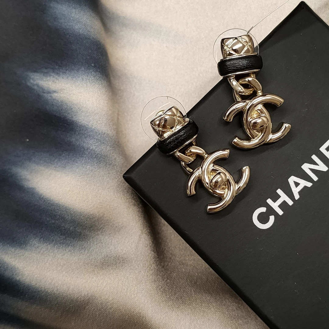 95新 Chanel/香奈儿 Azul中古-Chanel21S金色书包扣吊坠耳钉23986