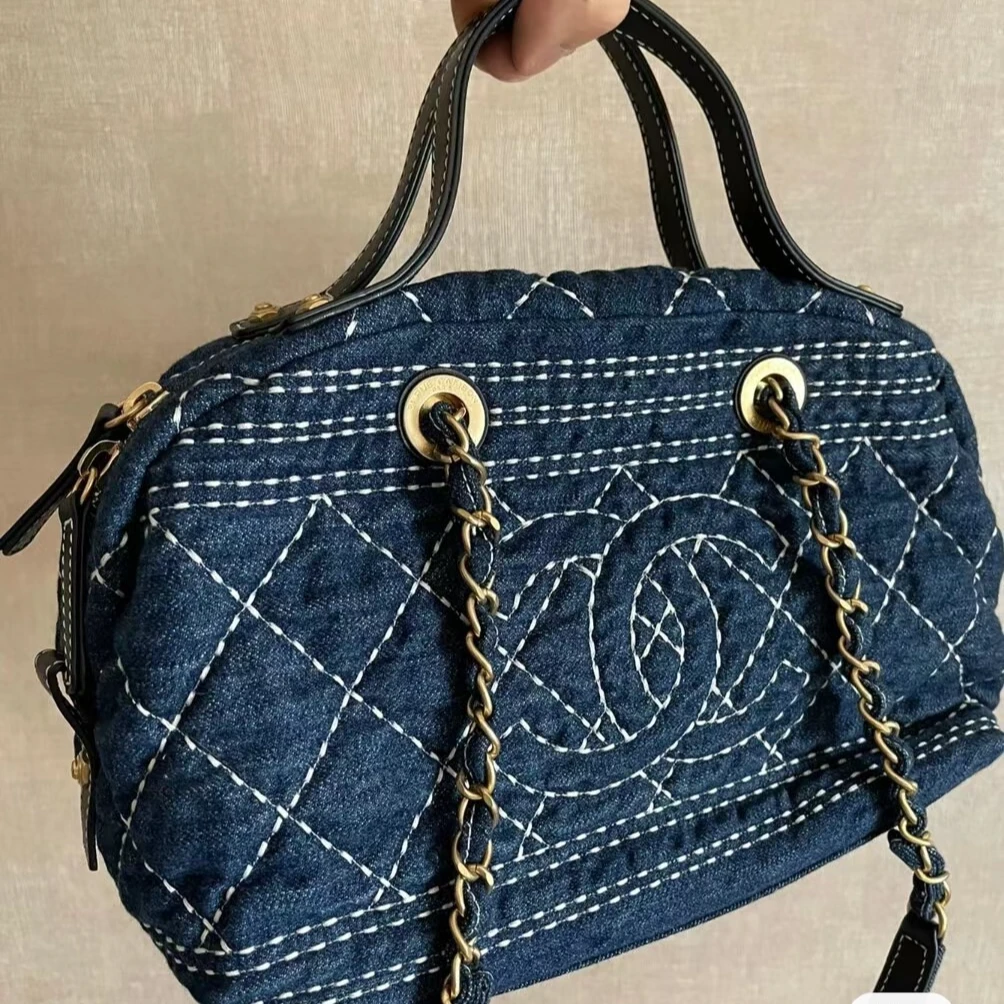 95新 Azul中古-定金Chanel 牛仔外缝保龄球包8888