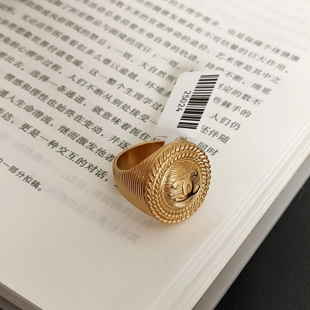 95新  Azul中古-Chanel 金色麦穗双C戒指25024