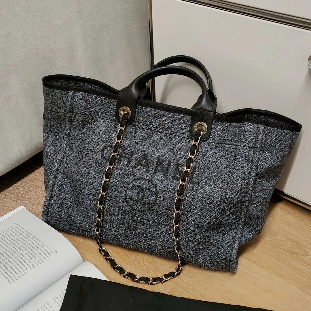 95新  Azul中古-Chanel 深蓝色手柄款中号沙滩包24076
