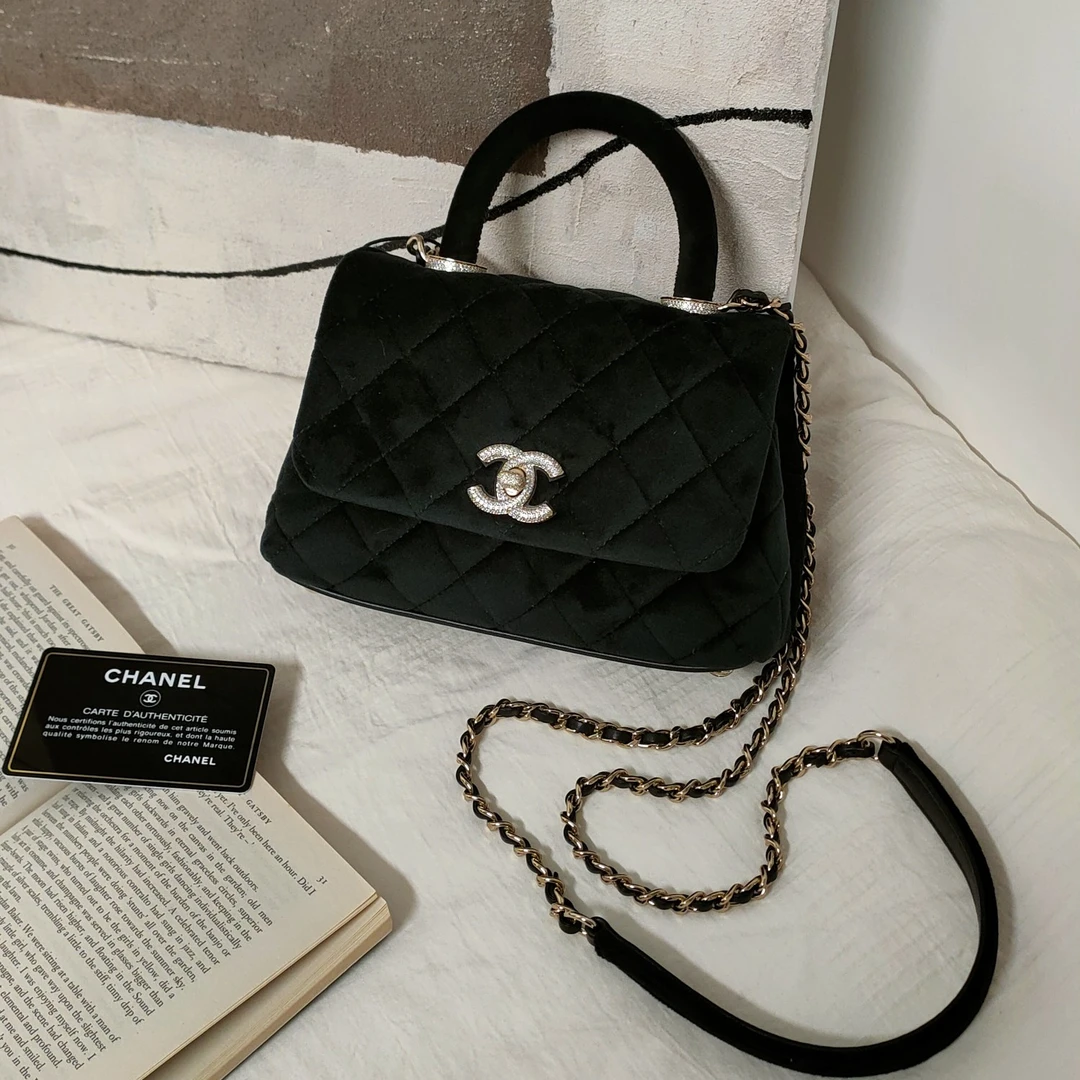 95新  Azul中古-Chanel 黑金丝绒coco handle mini手提包/24513