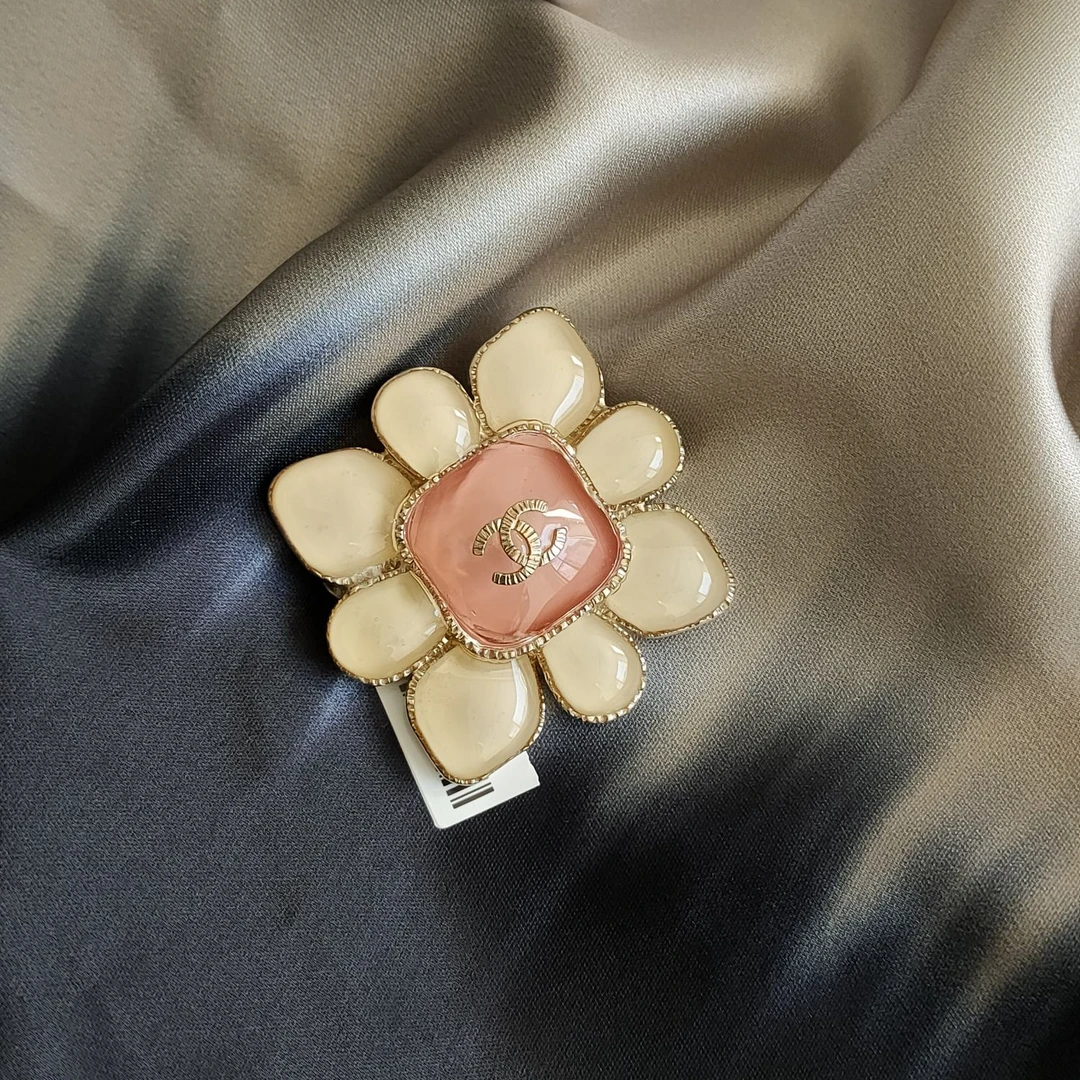 95新 Chanel/香奈儿 Azul中古-Chanel 琉璃花朵双c胸针24169