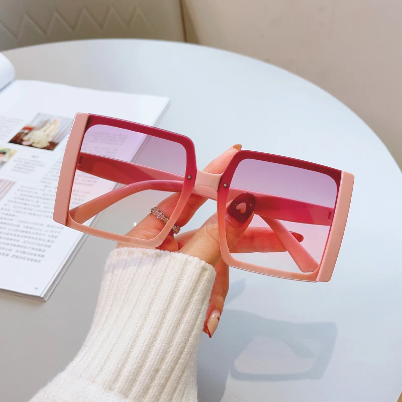 太阳镜2022年新款海边墨镜女防紫外线高级感gm夏黑色眼镜时尚复古