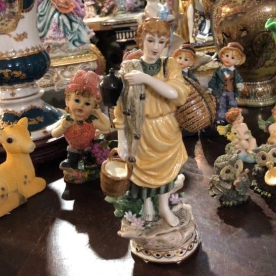 打鱼少年 瓷偶 花瓶花器 老仓库库存