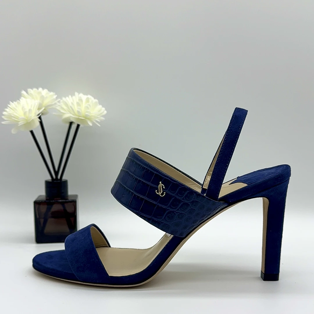 99新 JIMMY CHOO/吉米周 36码/蓝色压纹方头时尚一字带高跟鞋
