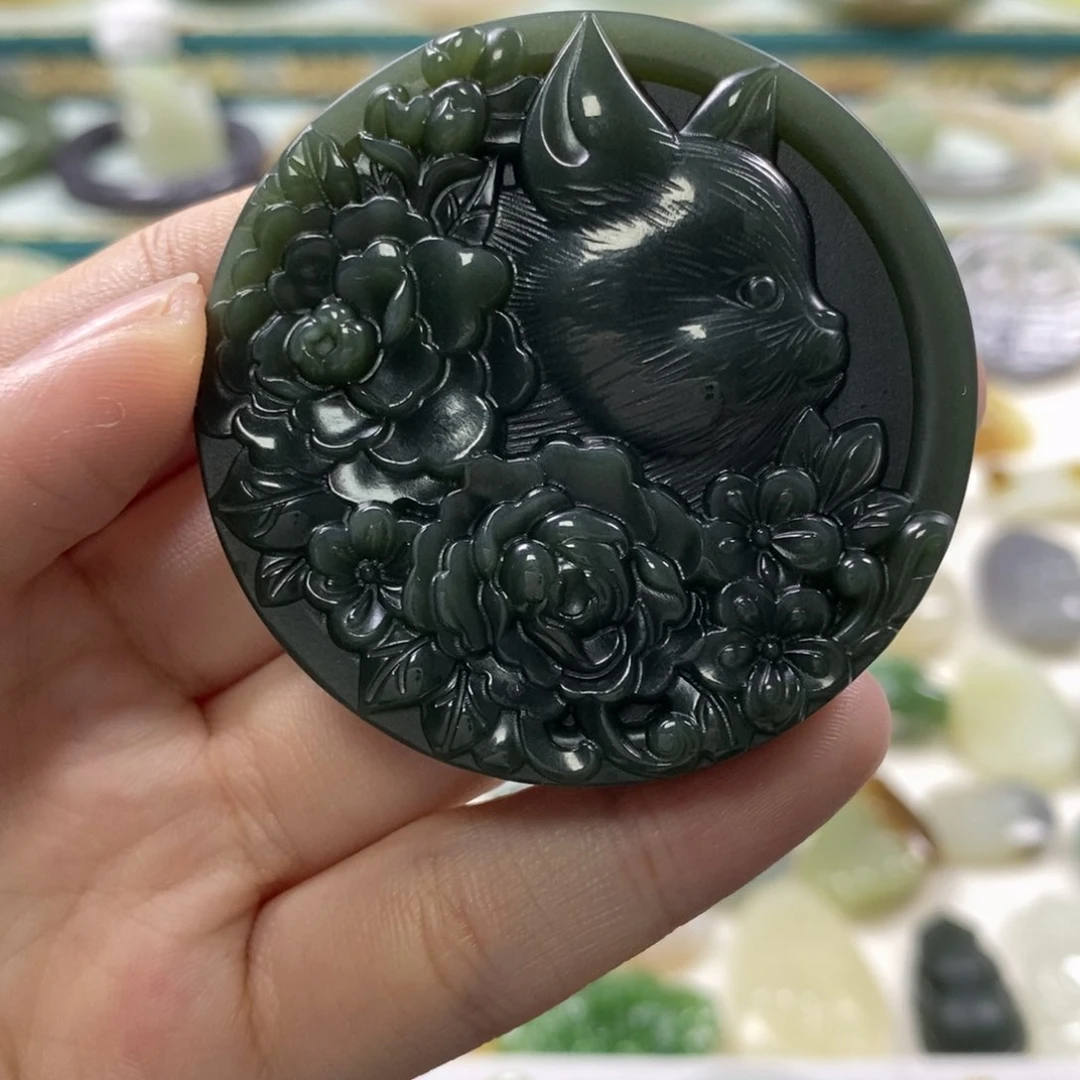 【闪购商品】和田玉塔青蔷薇猫猫吊坠未镶嵌