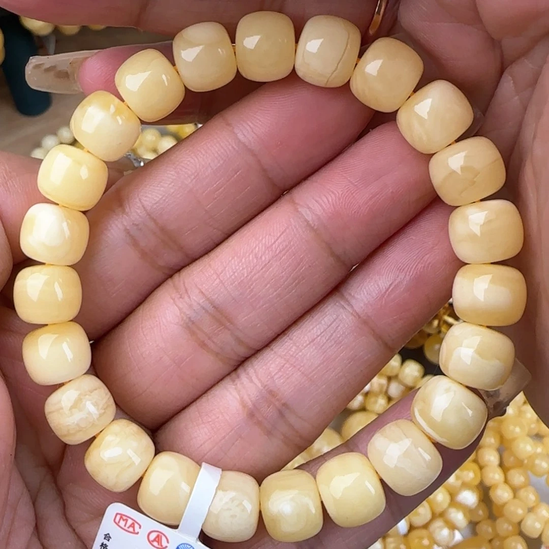 蜜蜡手链未镶嵌奶白老型手串