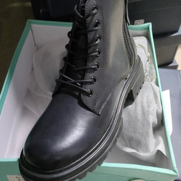 9481马丁靴（剪标款）