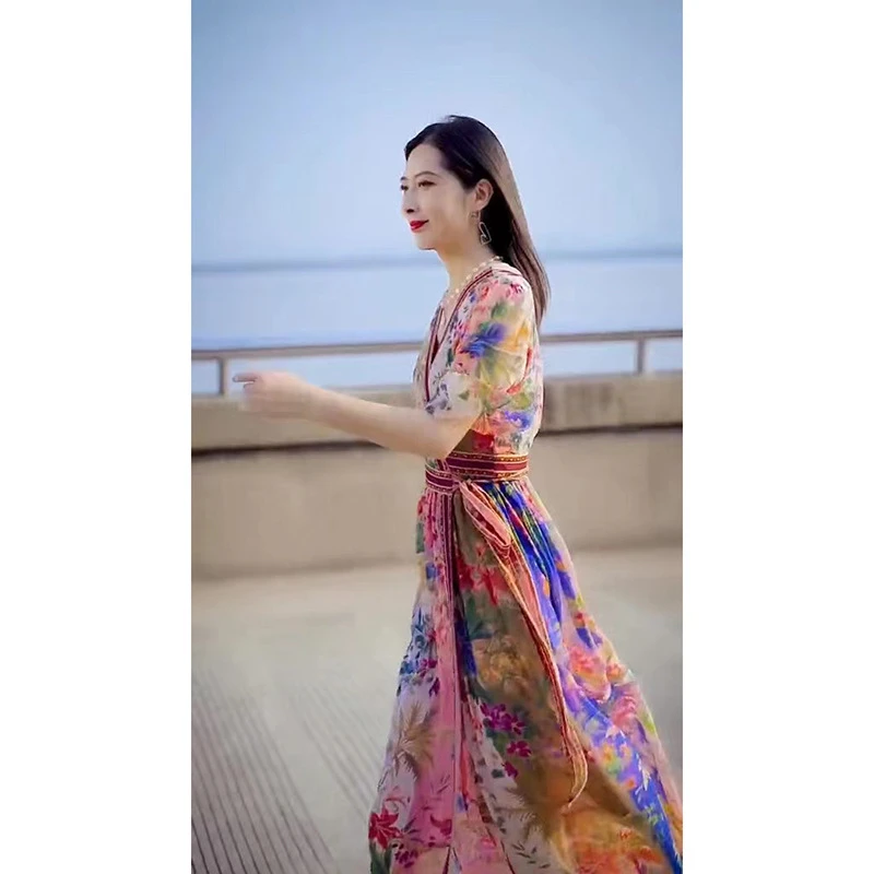 海边度假碎花连衣裙法式艺术感复古沙滩裙气质显瘦气质长裙4752