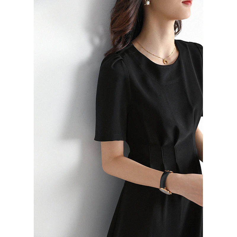 25新款高端法式气质赫本风小个子高级感小黑裙连衣裙0048