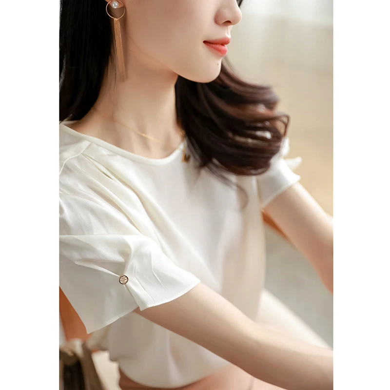 女式上衣丝滑裸感纯色简约巧思低调光泽感法式小衫0079